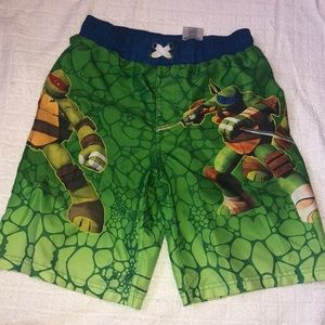 Like new boys swim trunks